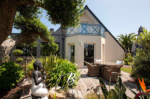 Maison avec piscine et terrasse 4