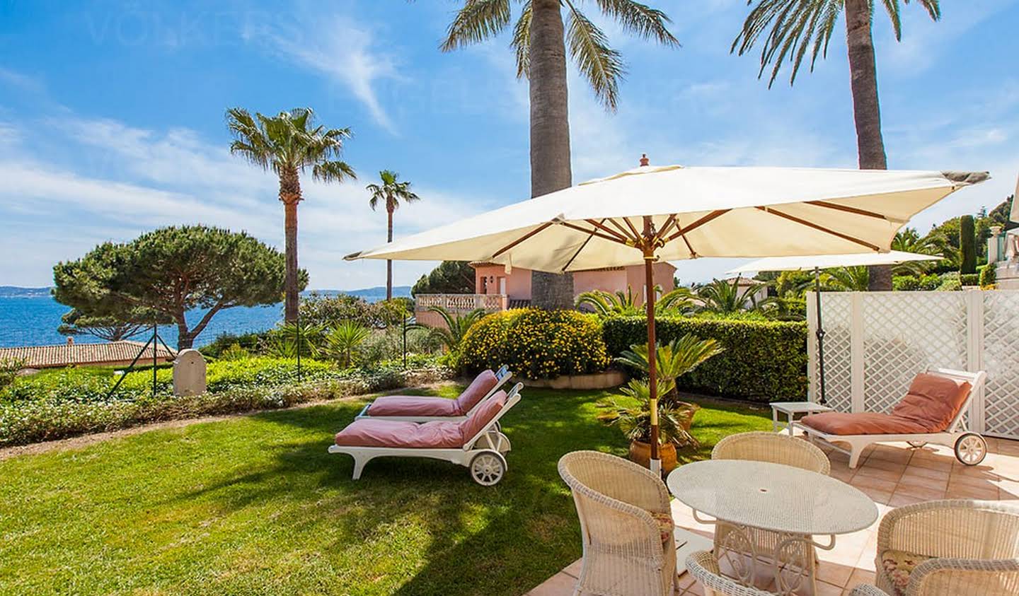 Appartement avec terrasse et piscine Sainte-Maxime