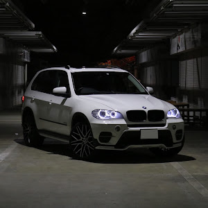 X5 E70