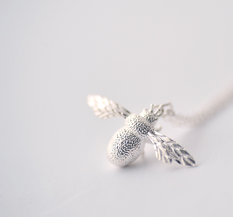 Silver bee Necklace