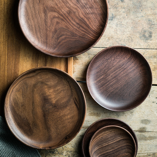 Title 1, Black walnut wood dish for dried fruit desserts...