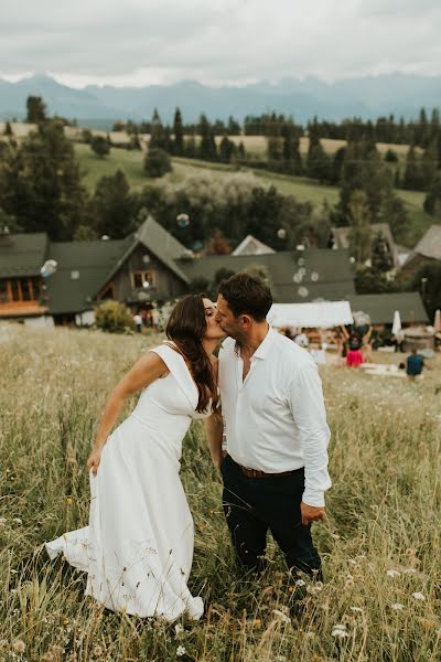 Wedding photographer Olya Bragіna (helgabragina). Photo of 14 December 2020