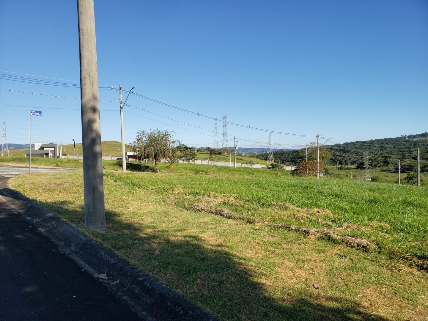 Terrenos à venda Condomínio Terras do Vale