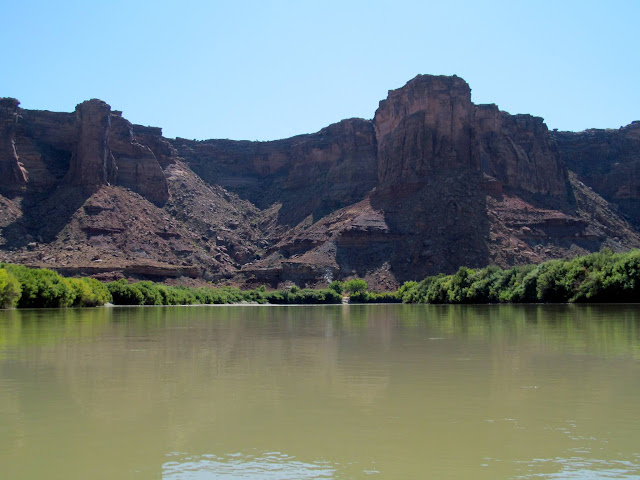 Approach to Mineral Bottom