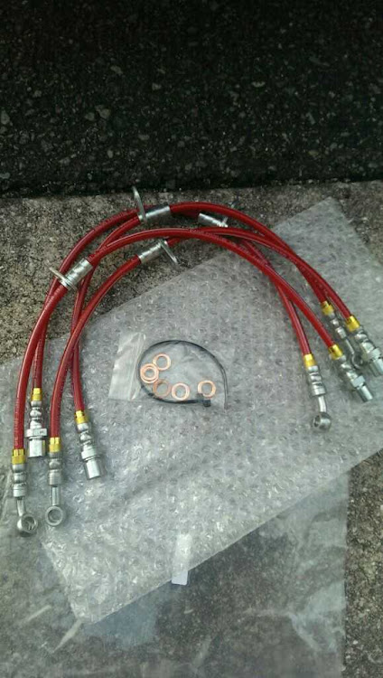 インプレッサ WRX STIのDIY・水平対向エンジン・ブレンボキャリパー・オイル漏れ・リコイルヘリサートに関するカスタム事例の投稿画像5枚目