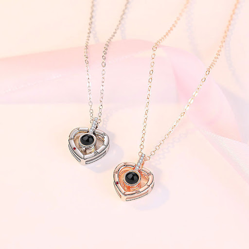 Title 4, Womens 100 Languages I Love You Memory Necklace