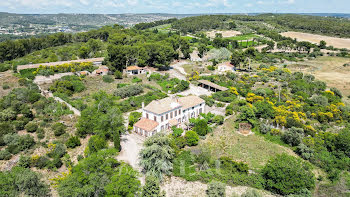 propriété à Aix-en-Provence (13)