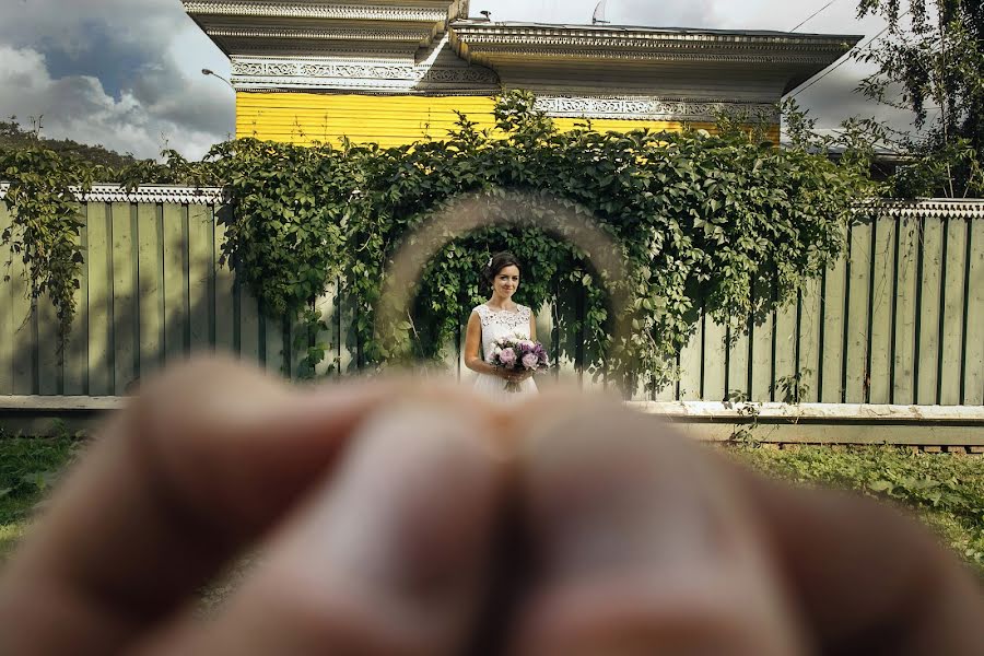 Fotografo di matrimoni Aleksandr Usov (alexanderusov). Foto del 7 aprile 2017