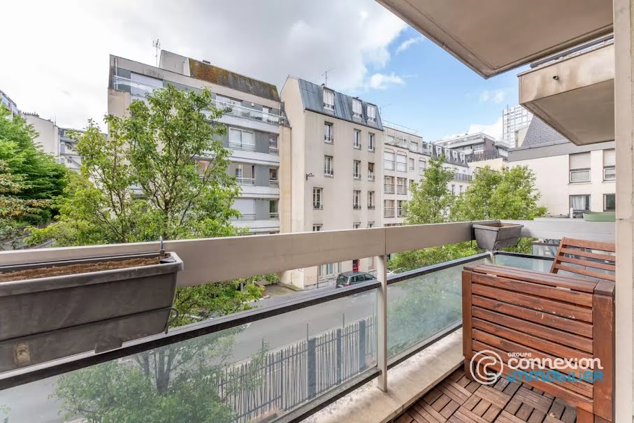 Vente appartement 3 pièces 72.3 m² à Paris 15ème (75015), 845 000 €