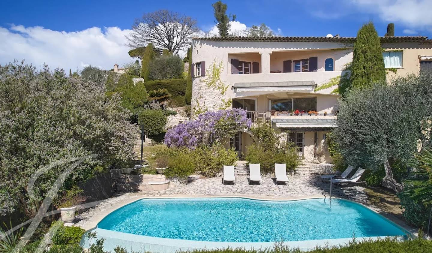 Villa with pool Mougins