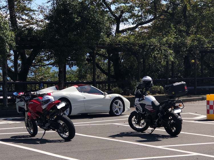 ジムニーのジムニー・jb23・白馬の王子・空と湖のブルー・プチスポイラーに関するカスタム事例の投稿画像5枚目