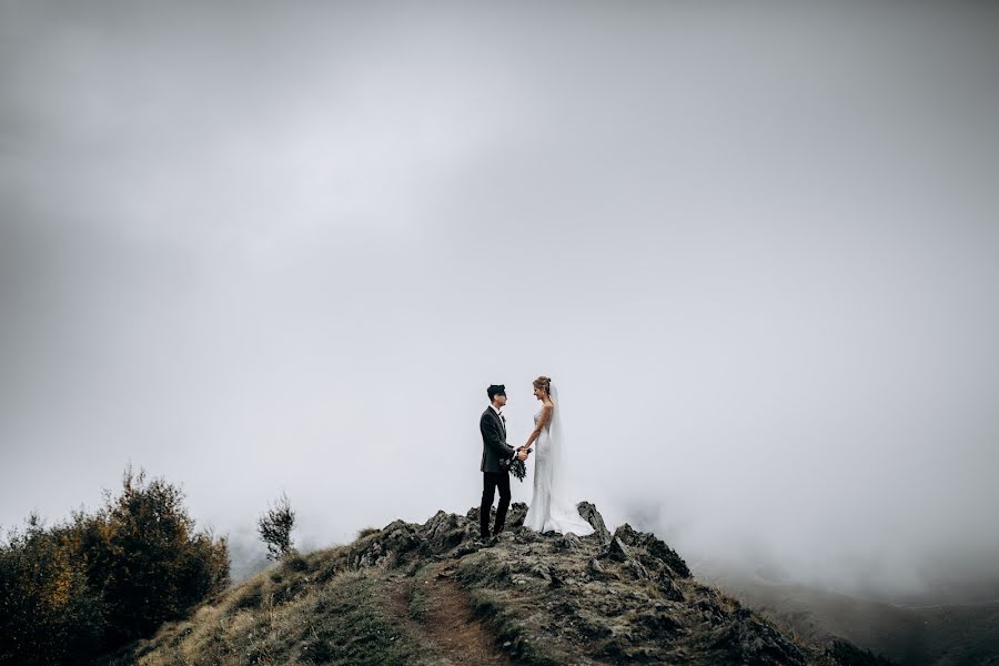 Fotógrafo de casamento Aleksandr Litvinchuk (lytvynchuksasha). Foto de 10 de abril 2019