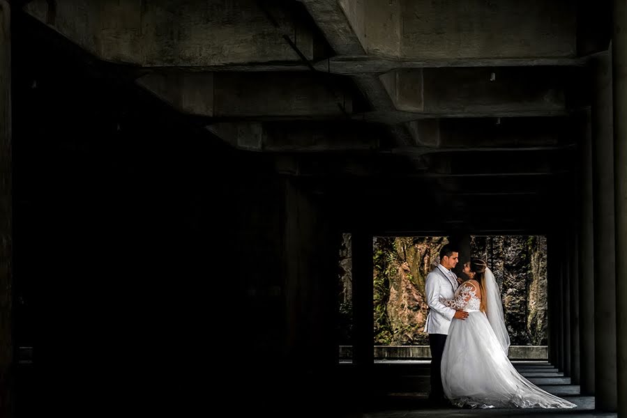 Jurufoto perkahwinan Gabriel Lopez (lopez). Foto pada 11 Februari 2019