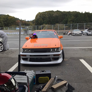 カローラレビン AE86