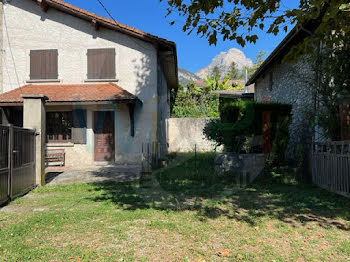 maison à Saint-Nazaire-les-Eymes (38)