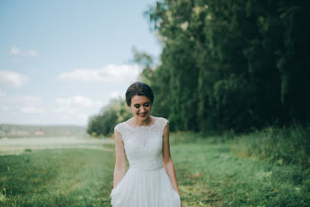 Wedding photographer Anna Mischenko (greenraychal). Photo of 1 October 2017