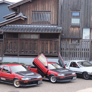 カローラレビン AE86