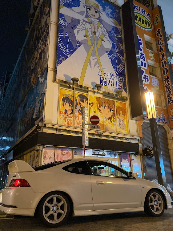 インテグラの大黒PA・アトレ秋葉原・A PIT オートバックス東雲・車中泊・ダイバーシティ東京プラザに関するカスタム事例の投稿画像16枚目