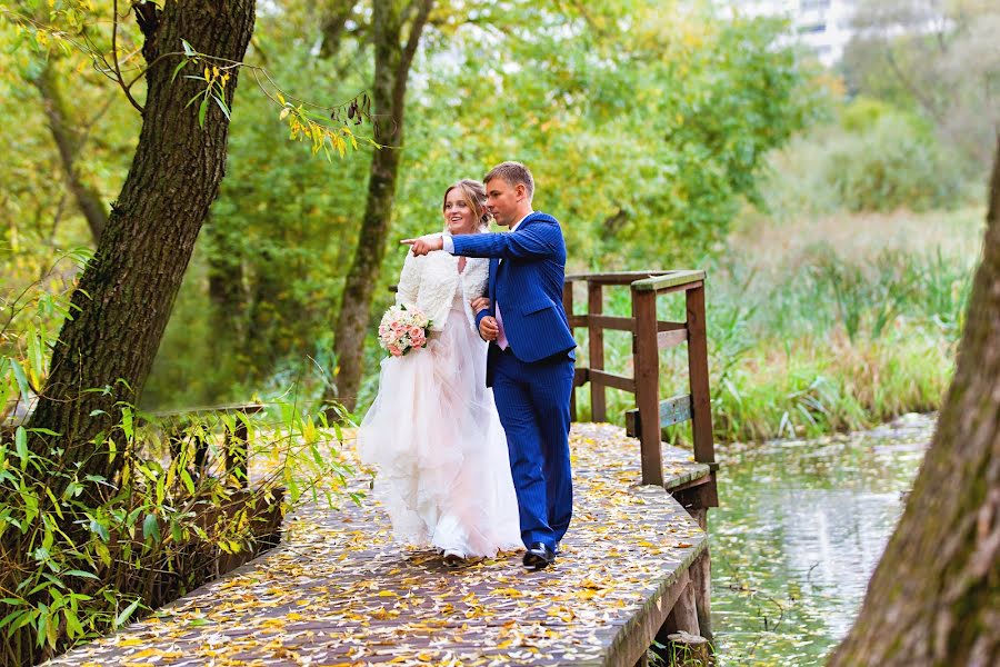 Photographe de mariage Vika Zhizheva (vikazhizheva). Photo du 9 novembre 2016