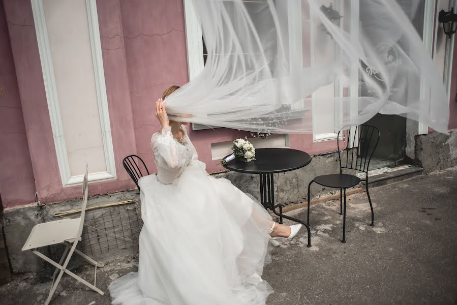 Wedding photographer Elena Oskina (oskina). Photo of 26 July 2023