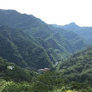 花岩山林花園餐廳