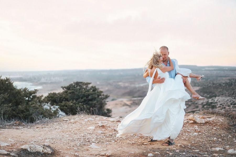 Wedding photographer Ekaterina Aleksandru (kipriotka). Photo of 9 May 2022