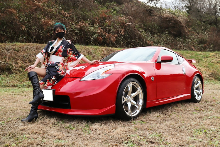 フェアレディZのz project japan・謹賀新年・あけましておめでとうございます・300zx・370zに関するカスタム事例の投稿画像5枚目