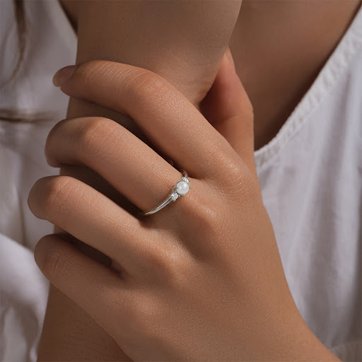 Title 13, Womens Gift Ring S925 Sterling Silver. A beaut...