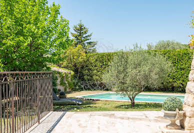 House with pool and terrace 3