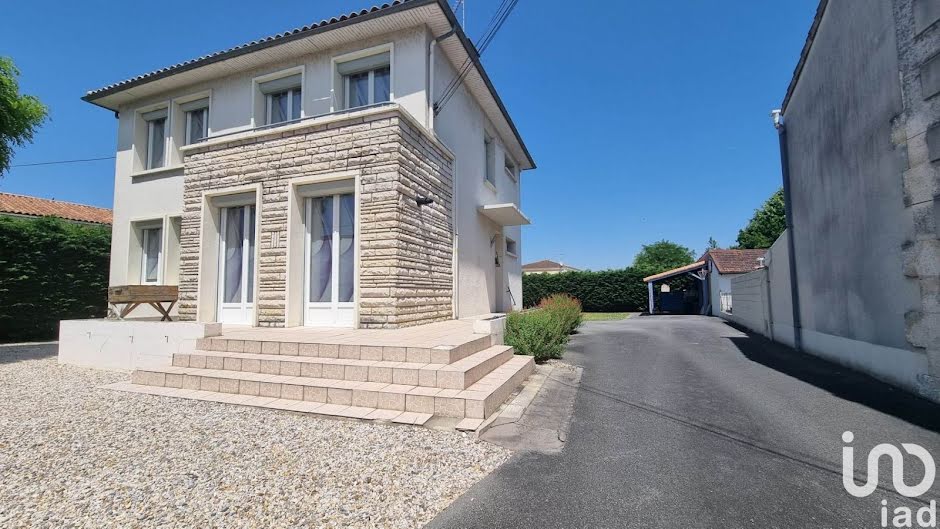 Vente maison 7 pièces 160 m² à Saint-Yrieix-sur-Charente (16710), 260 000 €