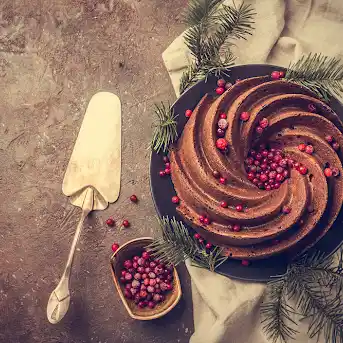 Gingerbread Bundt Cake with Cinnamon Pecan Swirl {Paleo, GF, DF} 