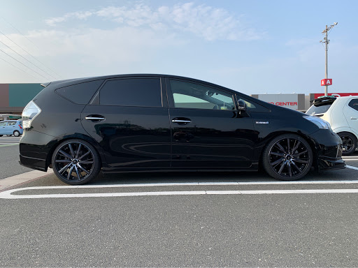 プリウスa Zvw41wの車高短 プリウスa Zvw41w 車高調取付 Teinに関するカスタム メンテナンスの投稿画像 車 のカスタム情報はcartune