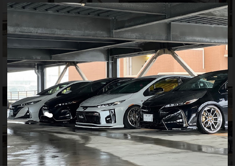プリウスPHVのGJ-Racing・グッジョブレーシング・みのちゃん工房・仲のいい繋がりは大事にしたい・北九州空港に関するカスタム事例の投稿画像5枚目