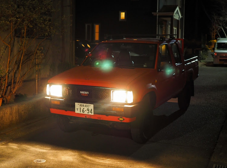 ダットサントラックのヘッドライト交換・ダットラ・ピックアップトラック・旧車・ヘッドライトに関するカスタム事例の投稿画像7枚目