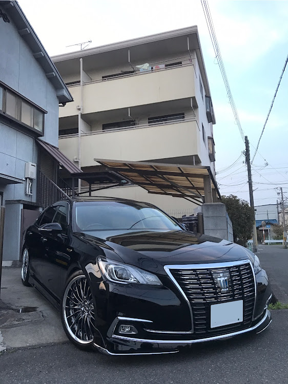 クラウンロイヤルのエムズガレージ・洗車・クラウンロイヤルに関するカスタム事例の投稿画像1枚目