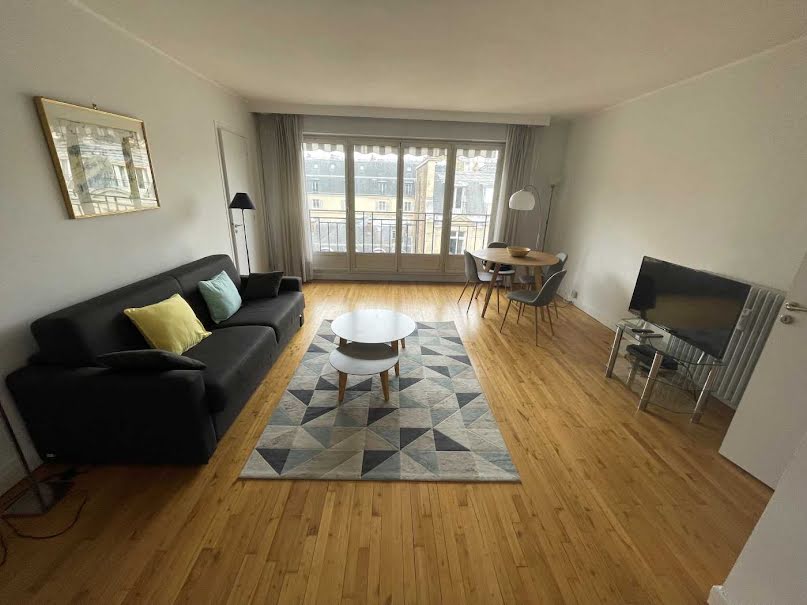 Location meublée appartement 1 pièce 48 m² à Paris 16ème (75016), 2 000 €