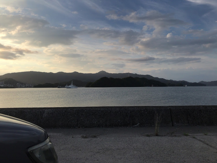 ゼストの夕焼けコラボ・空と車に関するカスタム事例の投稿画像3枚目