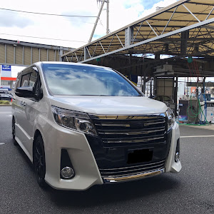 ノア ZRR80W