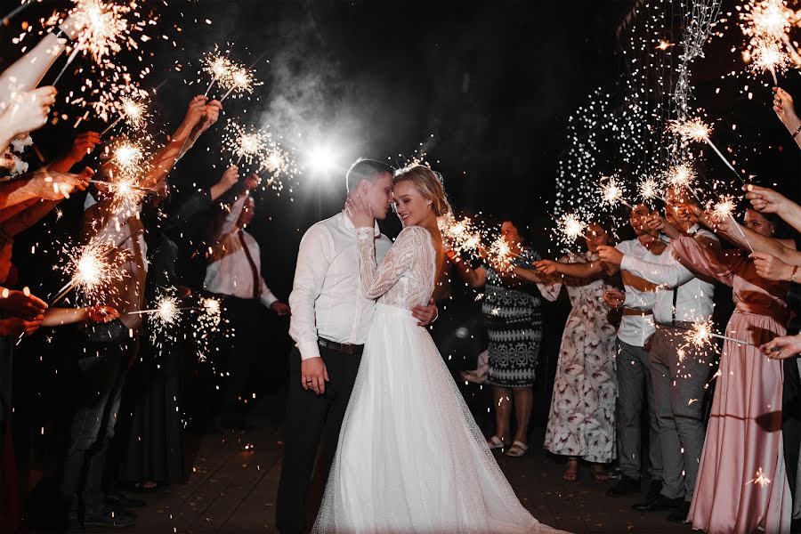 Wedding photographer Dmitriy Davydenko (davydenko116). Photo of 29 August 2019