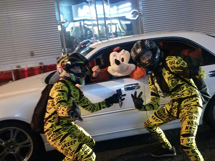 その他のハロウィン・パリピ・ＤＱＮ・女の子と繋りたい・雑誌裏のパワーストーン的な広告のようになりたいに関するカスタム事例の投稿画像2枚目