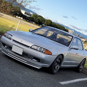 スカイライン R32