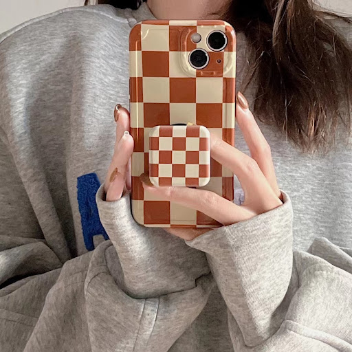 Title 2, iPhone 13 Pro Max Flip Mirror Case – Protect yo...