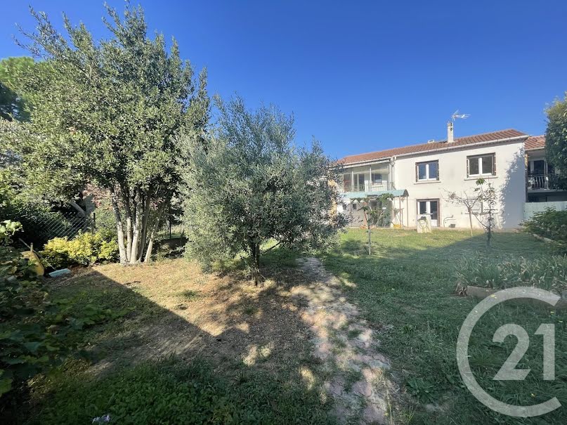 Vente maison 6 pièces 125 m² à Laudun-l'Ardoise (30290), 241 500 €