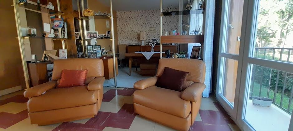 Vente appartement 3 pièces 63 m² à La Rochette (77000), 145 000 €