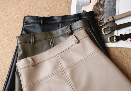 Title 1, Womens High Waist All-match Thin PU Skirt, a v...