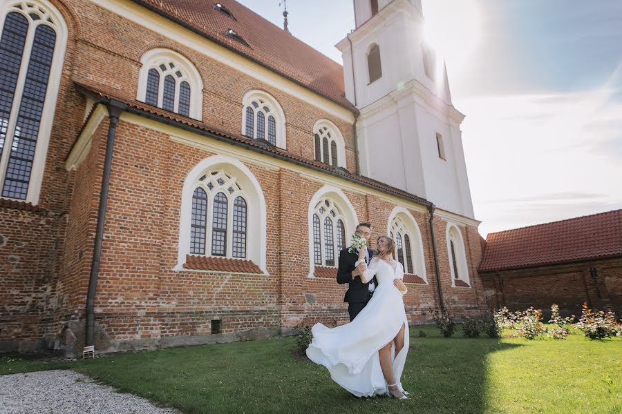 Wedding photographer Neringa Brazaitienė (brazaitiene). Photo of 28 August 2023