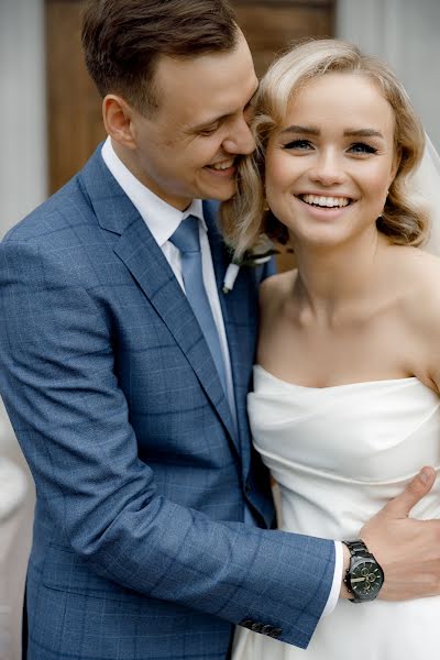 Nhiếp ảnh gia ảnh cưới Denis Khodyukov (weddingkhodyukov). Ảnh của 5 tháng 6 2022