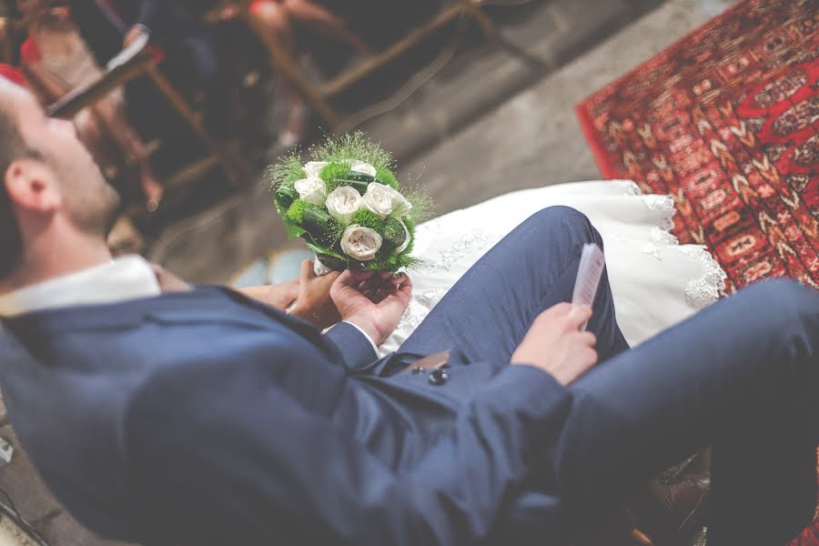 Fotografo di matrimoni Noémie Vieillard (loeildenoemie). Foto del 27 gennaio 2016