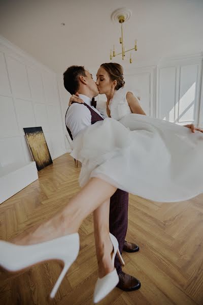 Wedding photographer Aleksandr Ulatov (ulatov). Photo of 24 November 2021