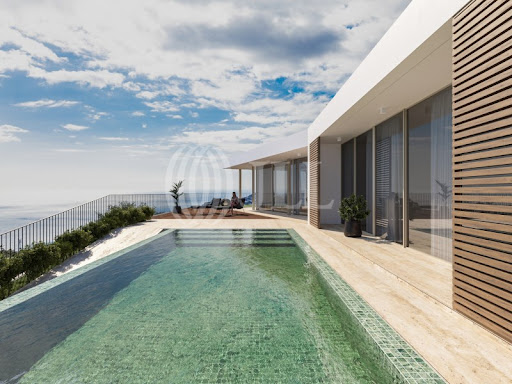 Maison avec piscine 1